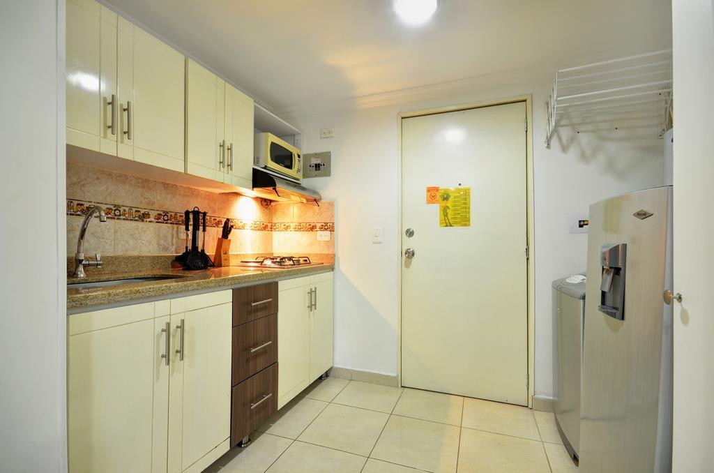 מדיין Apartamentos Amoblados Jg De La 70 מראה חיצוני תמונה